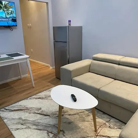 Apartment Sweet *