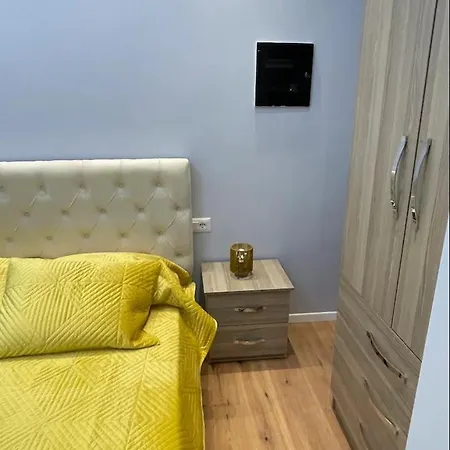 Apartment Sweet *
